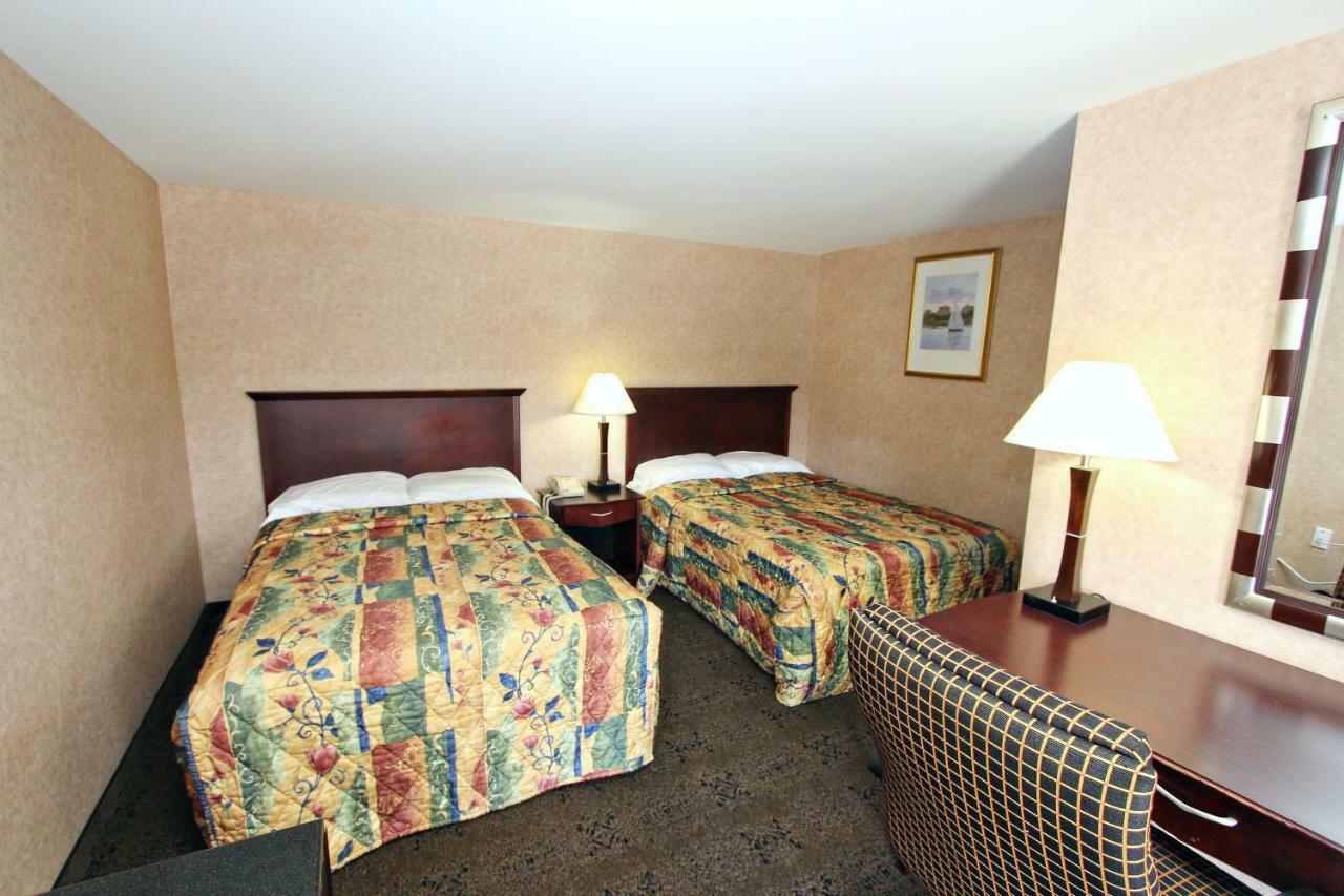 Knights Inn Pine Grove Pine Grove  Екстериор снимка